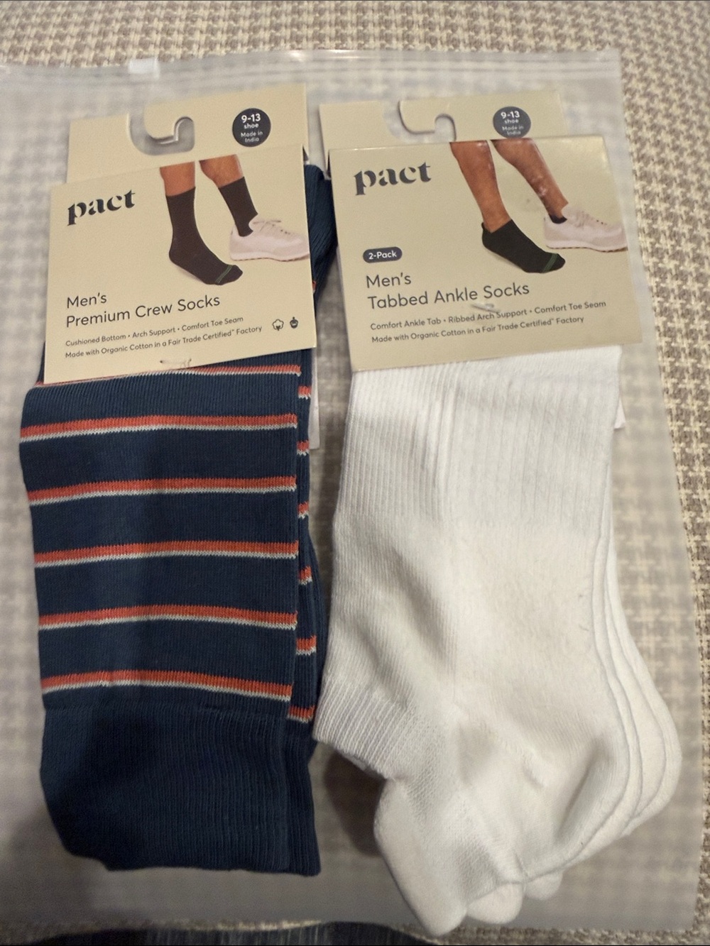 Pact Men's Organic Blend-3-Pack Socks - White Ankle & Green with Rust Stripes